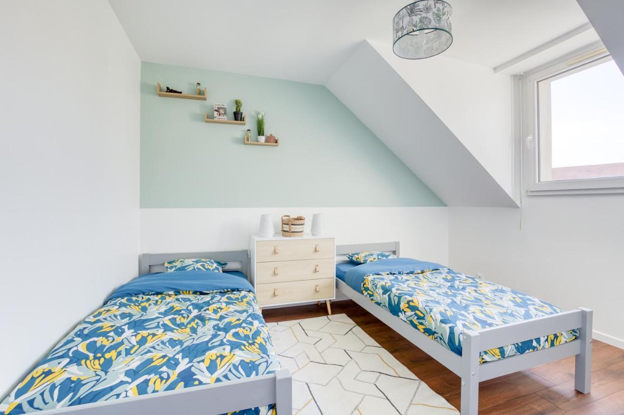 ביוסי-סיינט-ג'ורג' Cosy House - Disney & Paris - Near Train מראה חיצוני תמונה